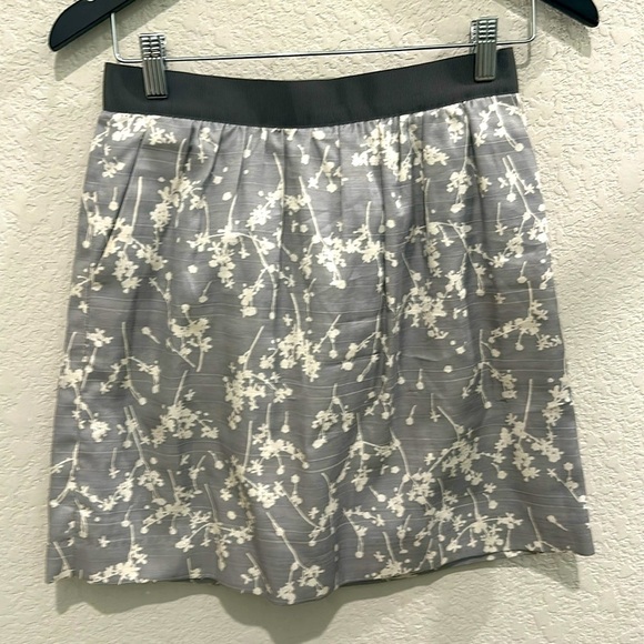 Loft floral skirt size 0 - Picture 1 of 7